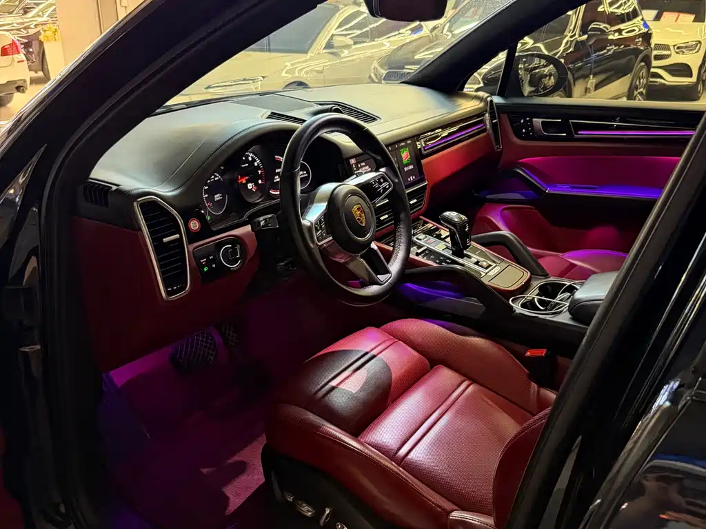 Porsche Cayenne 2020