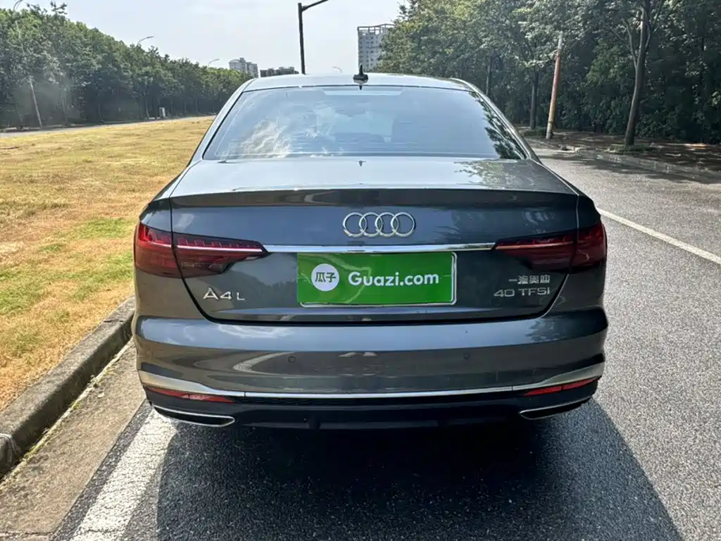 Audi A4L 2020