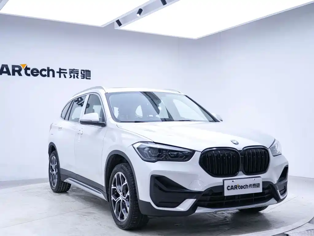 BMW X1 2020 — фото 8