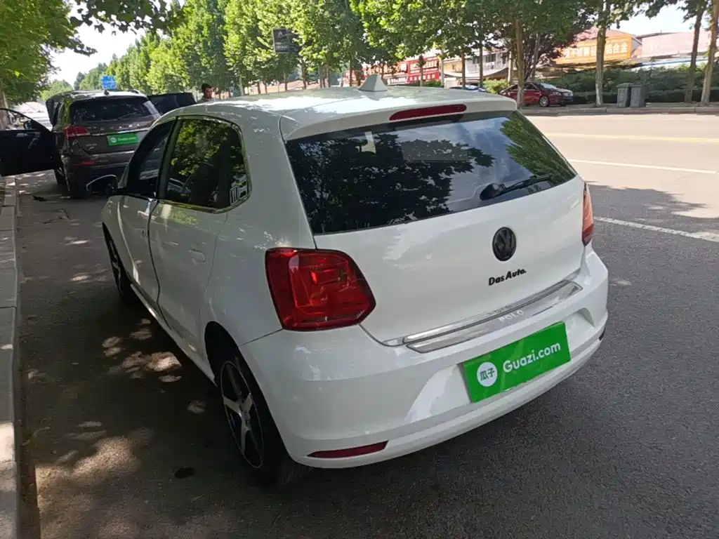 Volkswagen Polo 2016