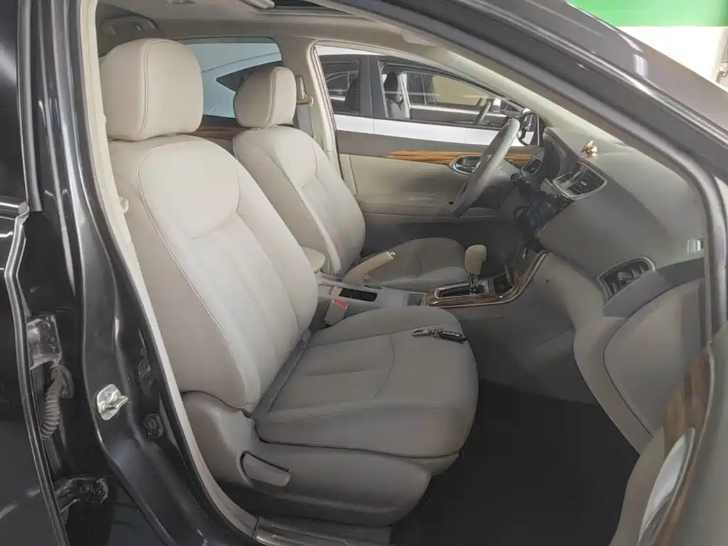 Nissan Sylphy 2015 — фото 25
