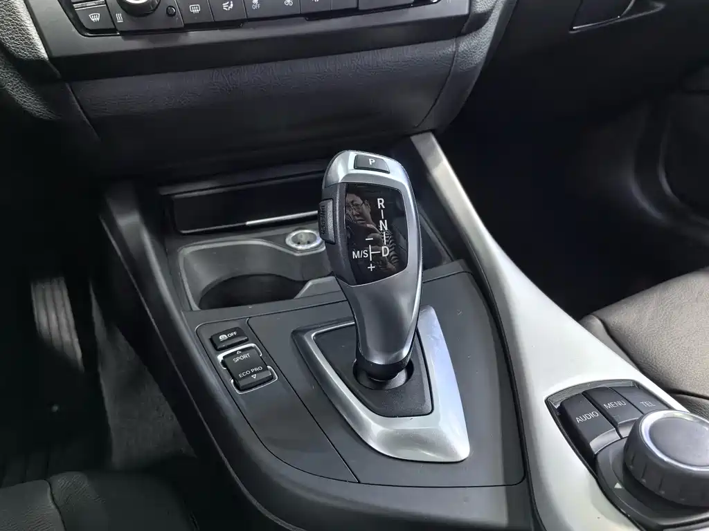 BMW 1 Series 2014 — фото 11