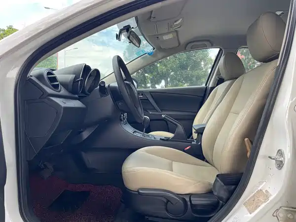Mazda 3 Xingcheng 2014