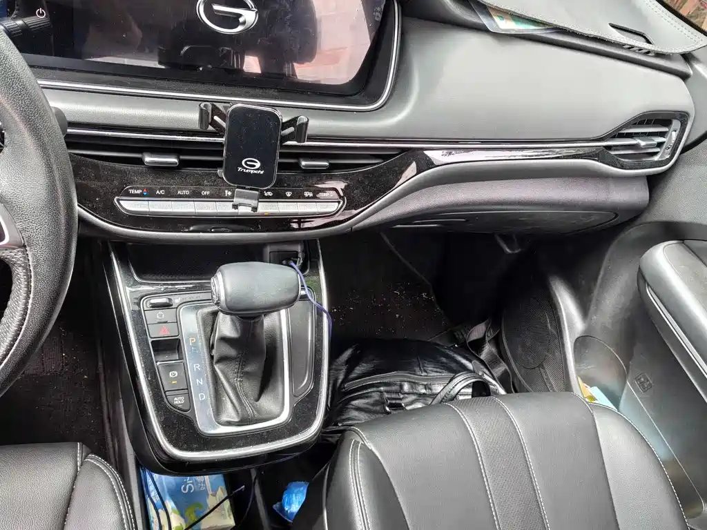 GAC Motor Trumpchi M6 2021 — фото 12