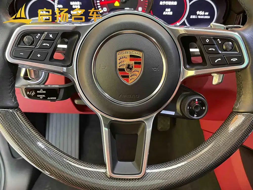 Porsche Cayenne 2023 — фото 16