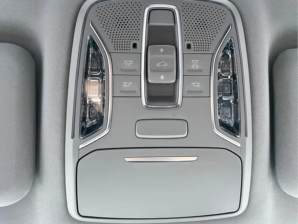 GAC Trumpchi M6 2022 — фото 15