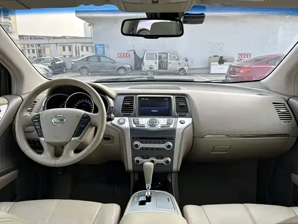 Nissan Murano 2011