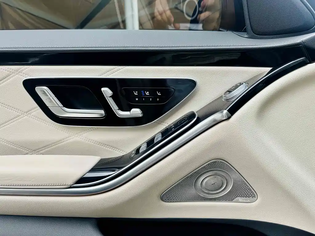 Mercedes-Benz S-Class 2023 — фото 14