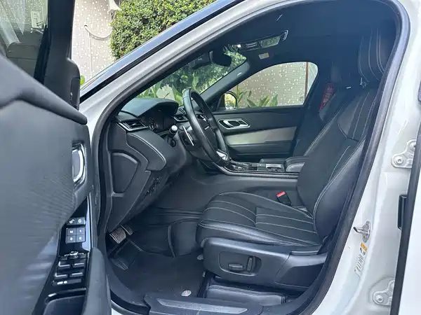 Land Rover Range Rover Velar 2019