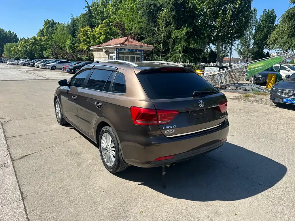 Volkswagen Gran Lavida 2014