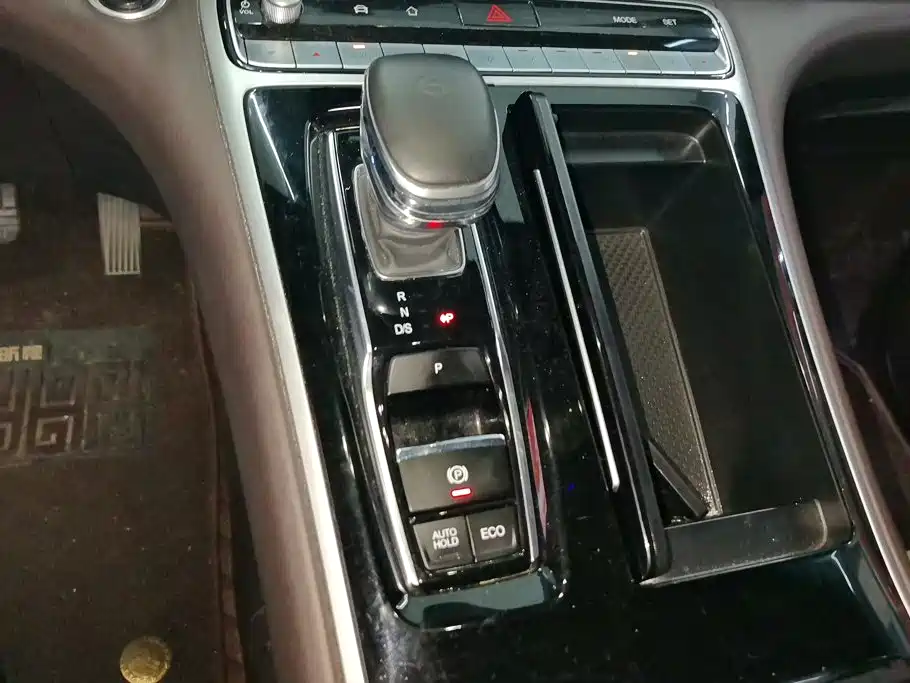 GAC Trumpchi M8 2021 — фото 16