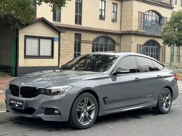 BMW 3 Series GT 2019