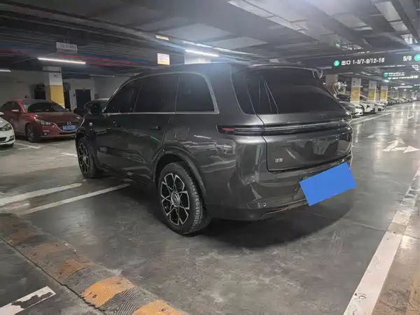 Li Auto L8 2023