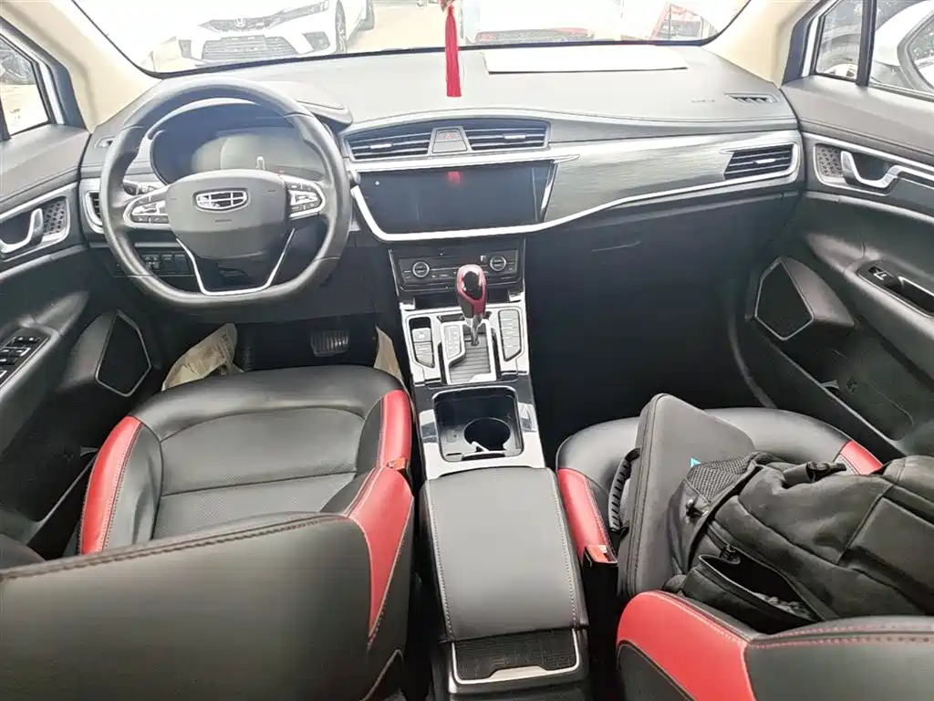 Geely Emgrand GS 2020 — фото 10
