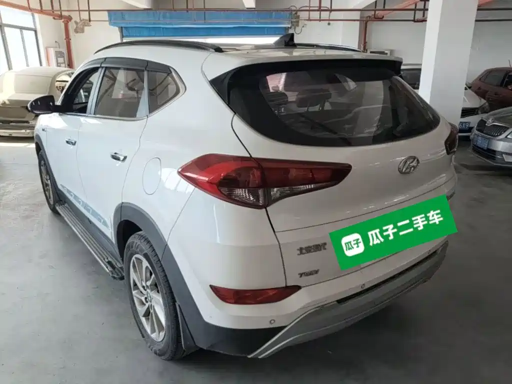 Hyundai Tucson 2015 — фото 5