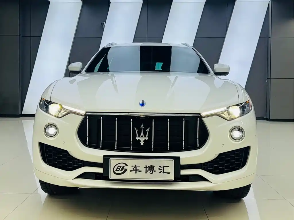 Maserati Levante 2017 — фото 2