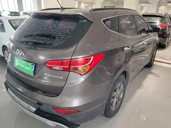 Hyundai Santa Fe 2015