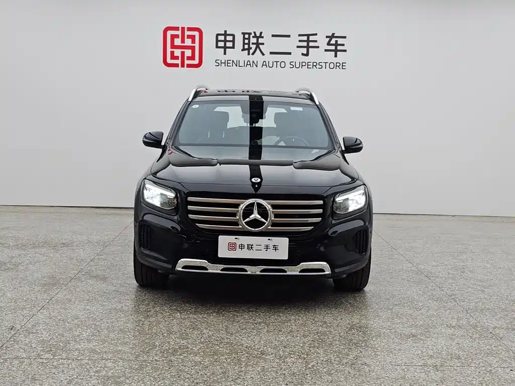 Mercedes-Benz GLB 2024