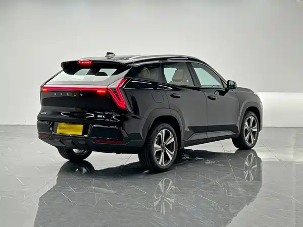 Geely Boyue L 2026