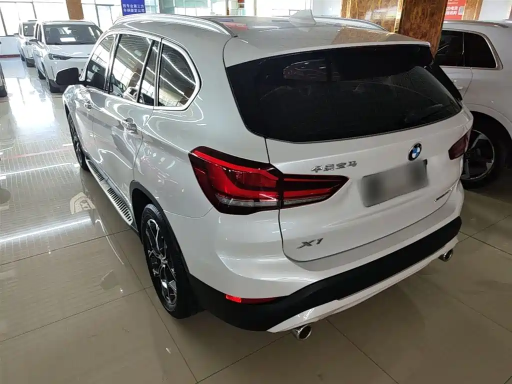BMW X1 2020 — фото 5