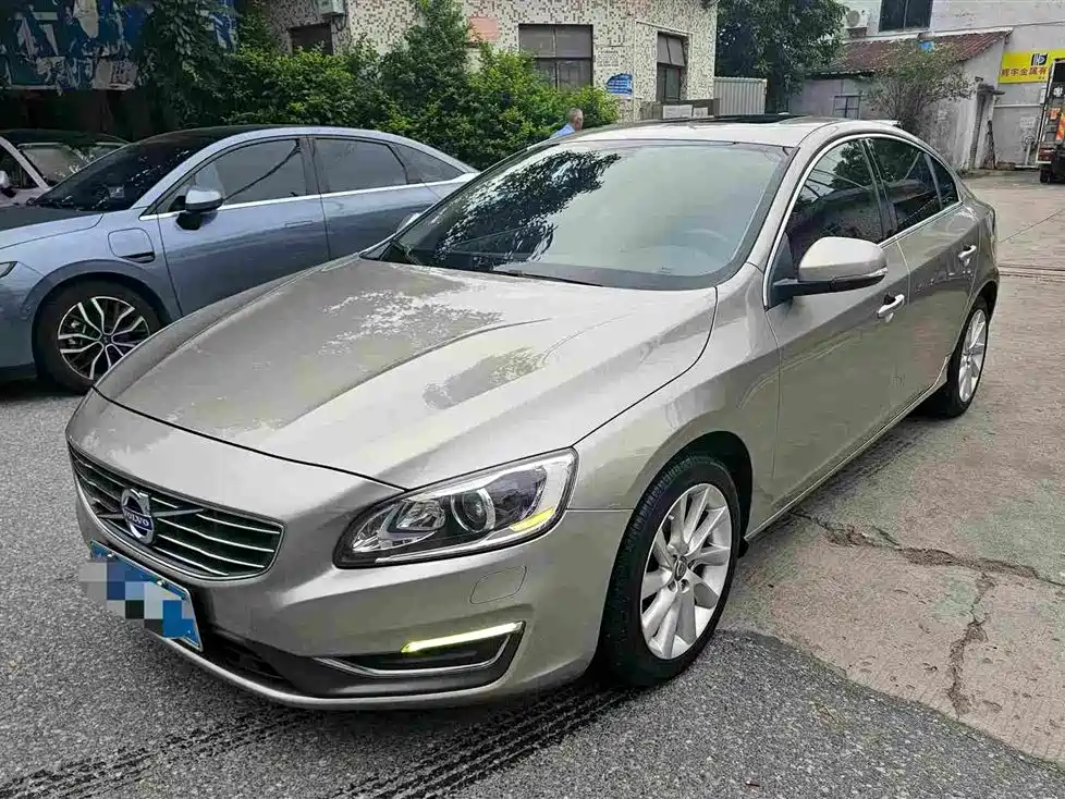 Volvo S60 2014