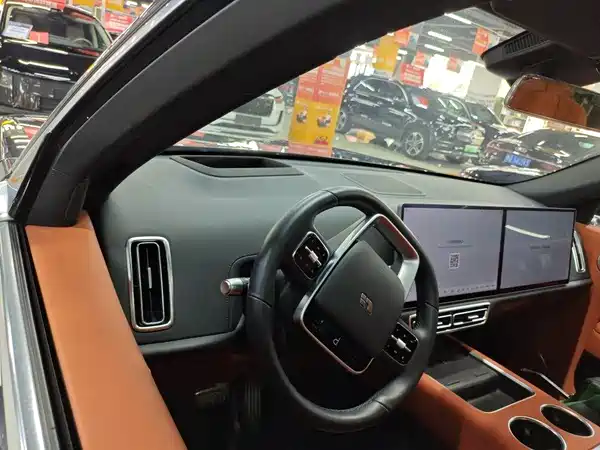 Li Auto L7 2024
