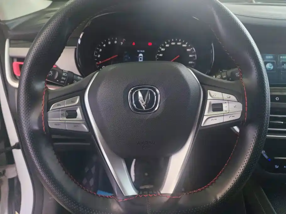 Changan CS35PLUS 2019 — фото 15