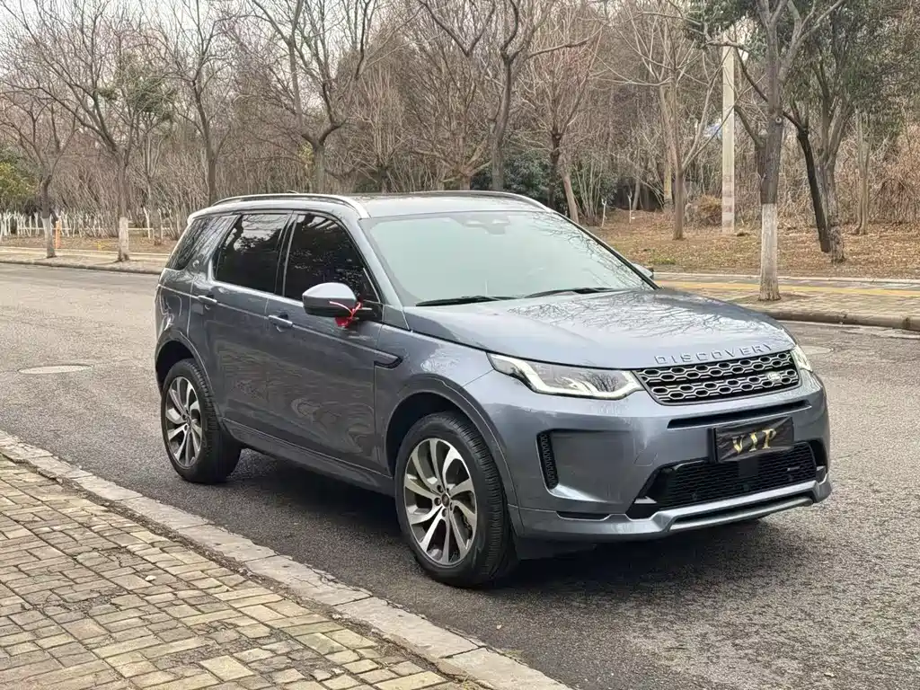 Land Rover Discovery Sport 2023 — фото 3