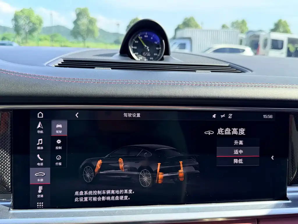 Porsche Panamera New Energy 2019 — фото 13