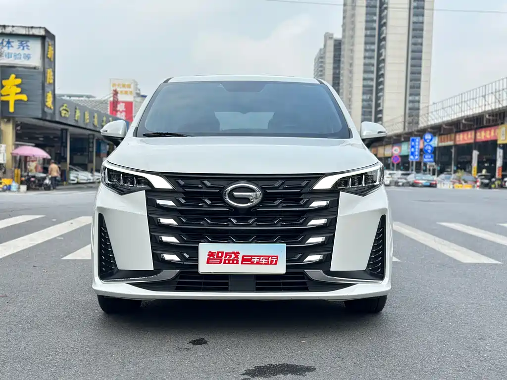 GAC Motor Trumpchi M6 2024 — фото 1