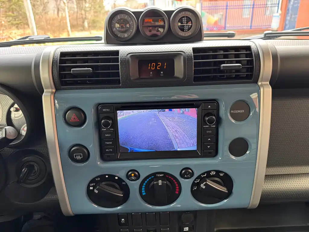 Toyota FJ Cruiser 2018 — фото 22