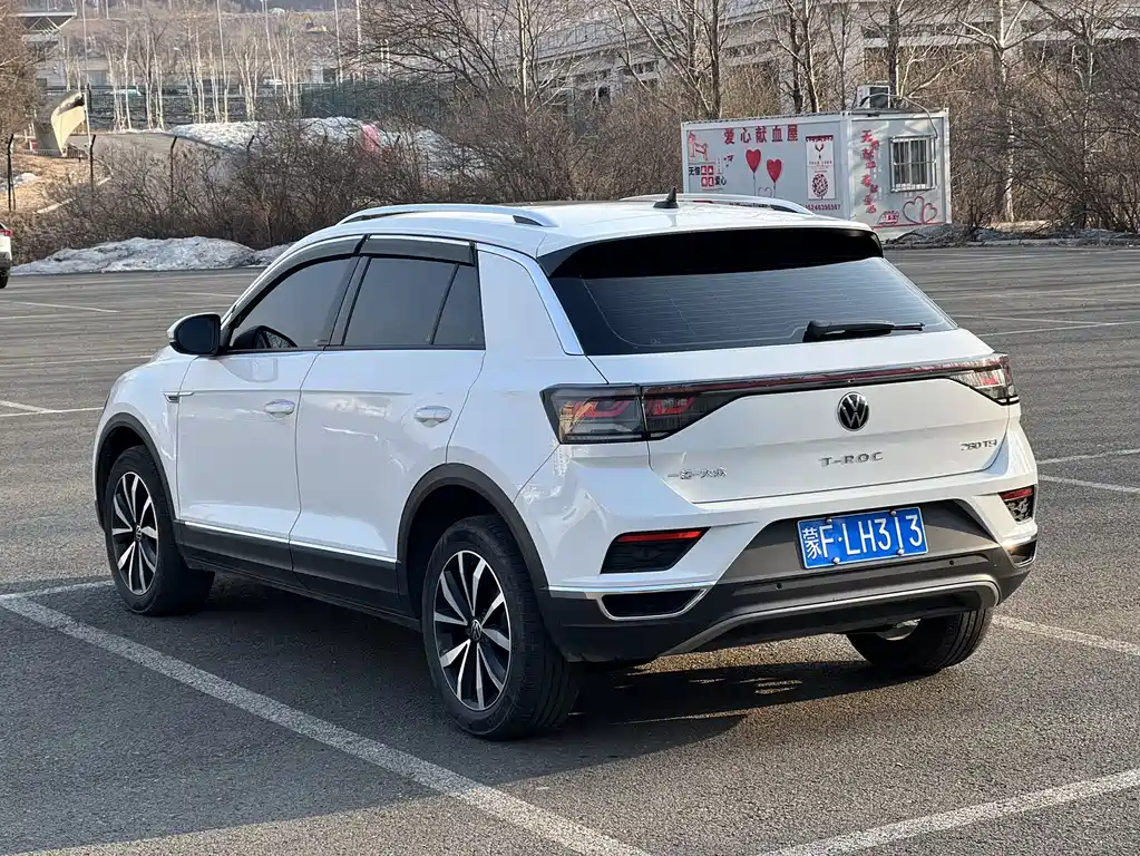 Volkswagen T-Roc 2022 — фото 14