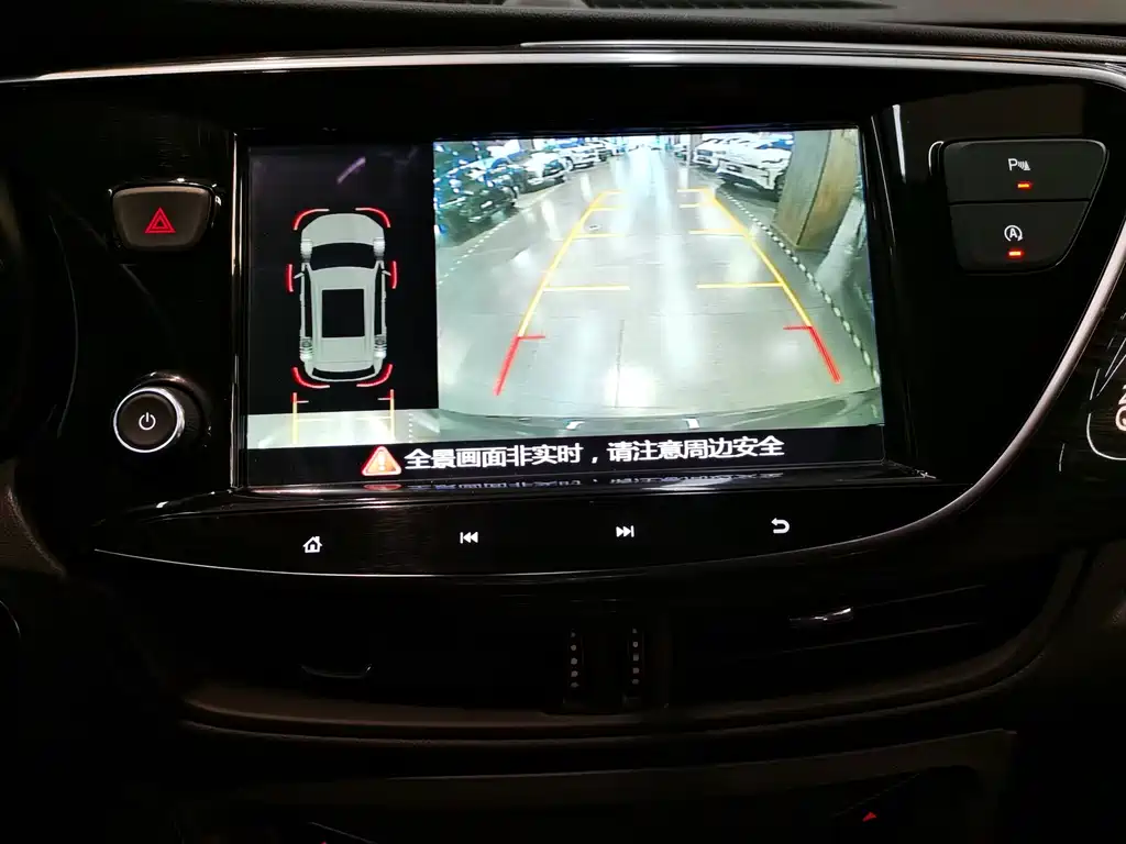 Buick Envision Plus 2020 — фото 9