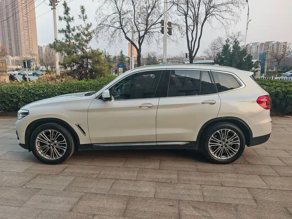 BMW X3 2019 — фото 14