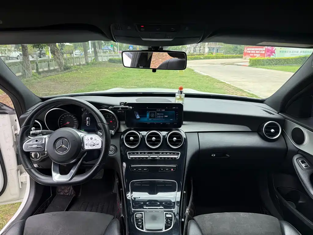 Mercedes-Benz C-Class 2018 — фото 5
