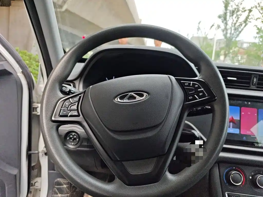 Chery Tiggo 3 2016 — фото 11