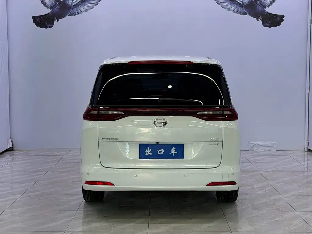 GAC Trumpchi M6 2022 — фото 4