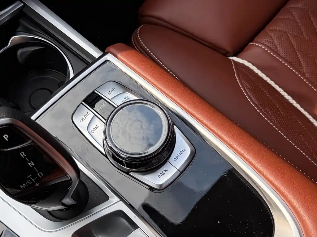 BMW 7 Series 2020 — фото 22