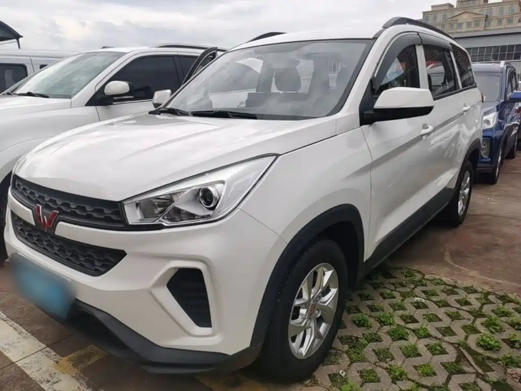 Wuling Hongguang S3 2021 — фото 2
