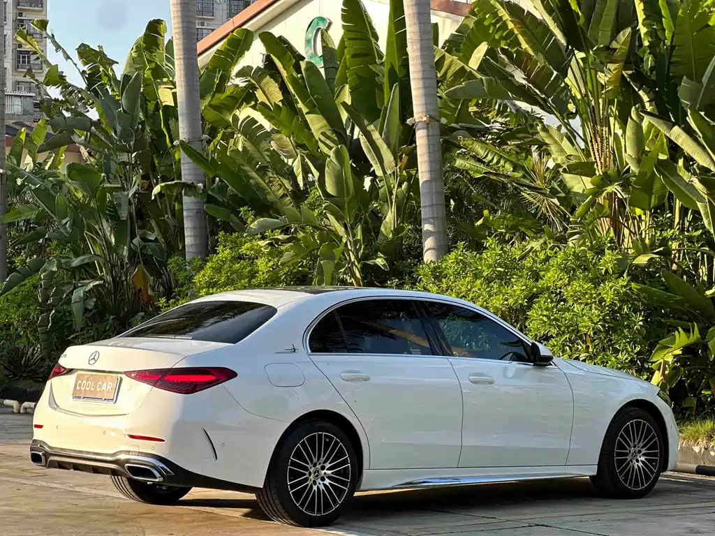 Mercedes-Benz C-Class 2022 — фото 14