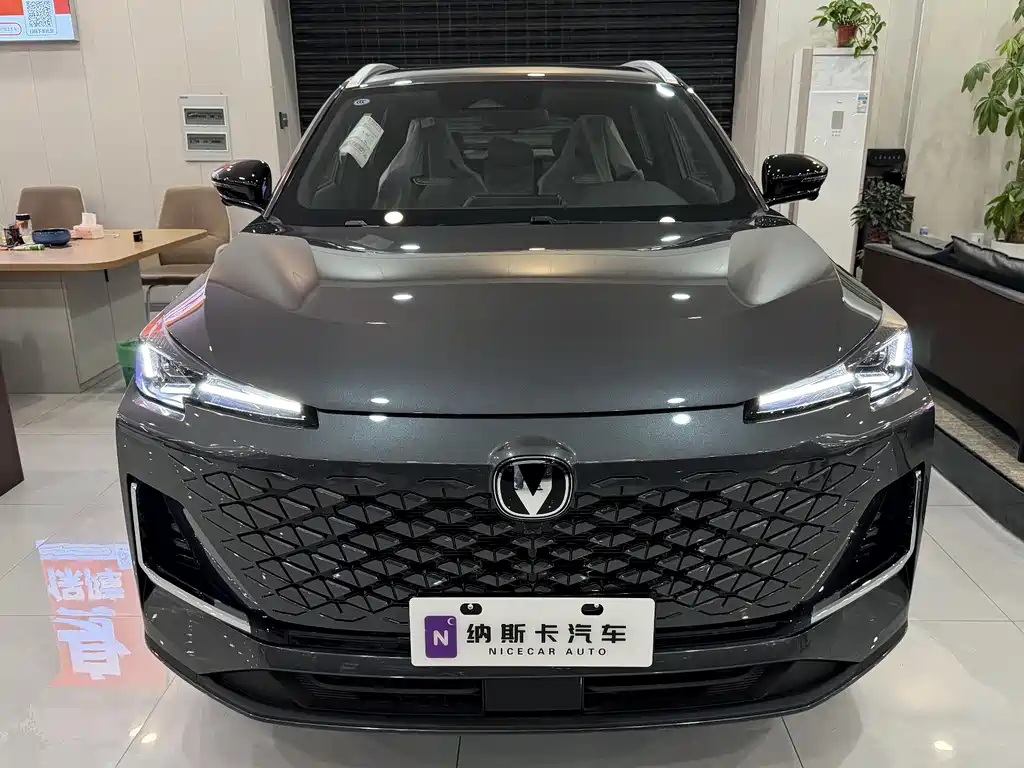 Changan CS55 PLUS PHEV 2026 — фото 2
