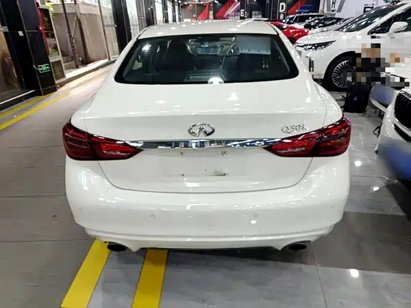 Infiniti Q50L 2019
