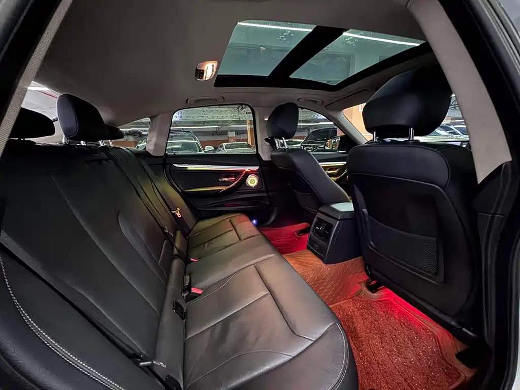 BMW 3 Series GT 2013 — фото 13