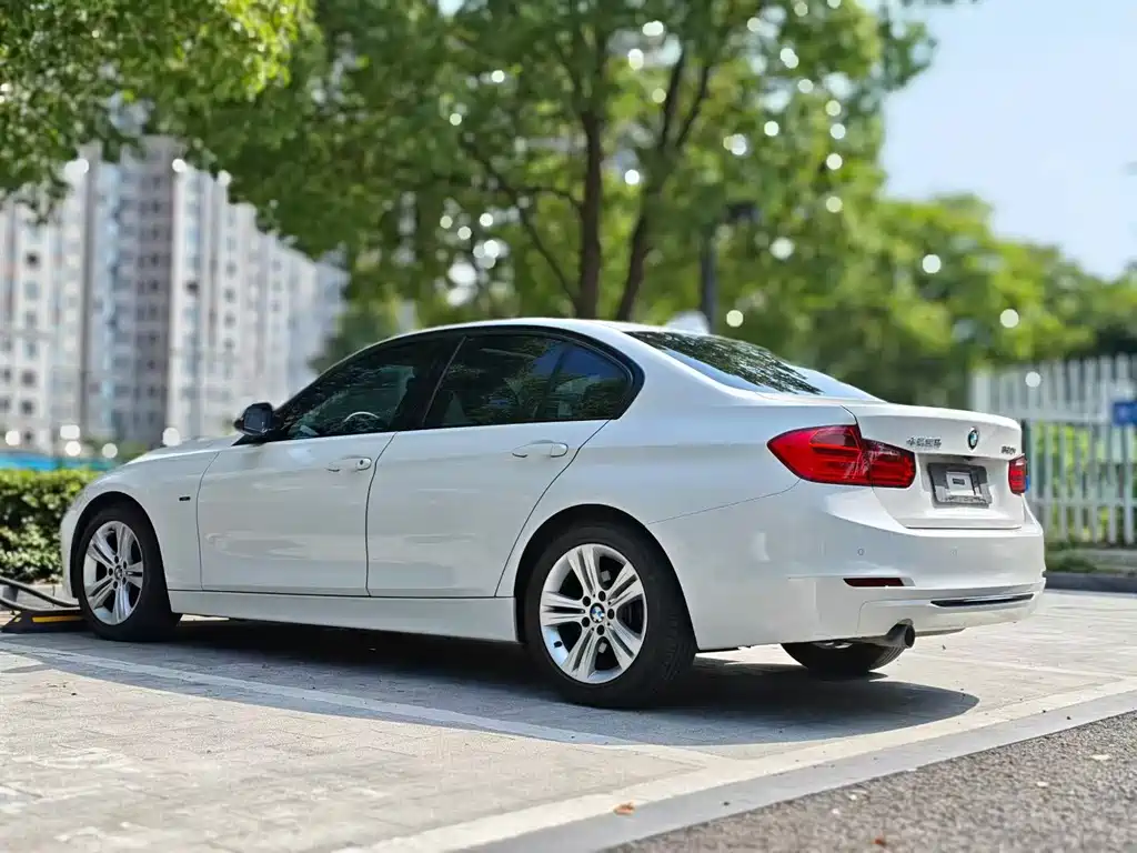 BMW 3 Series 2014 — фото 7