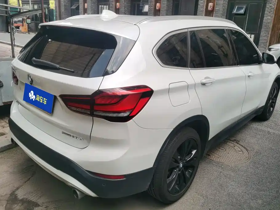 BMW X1 2020 — фото 3