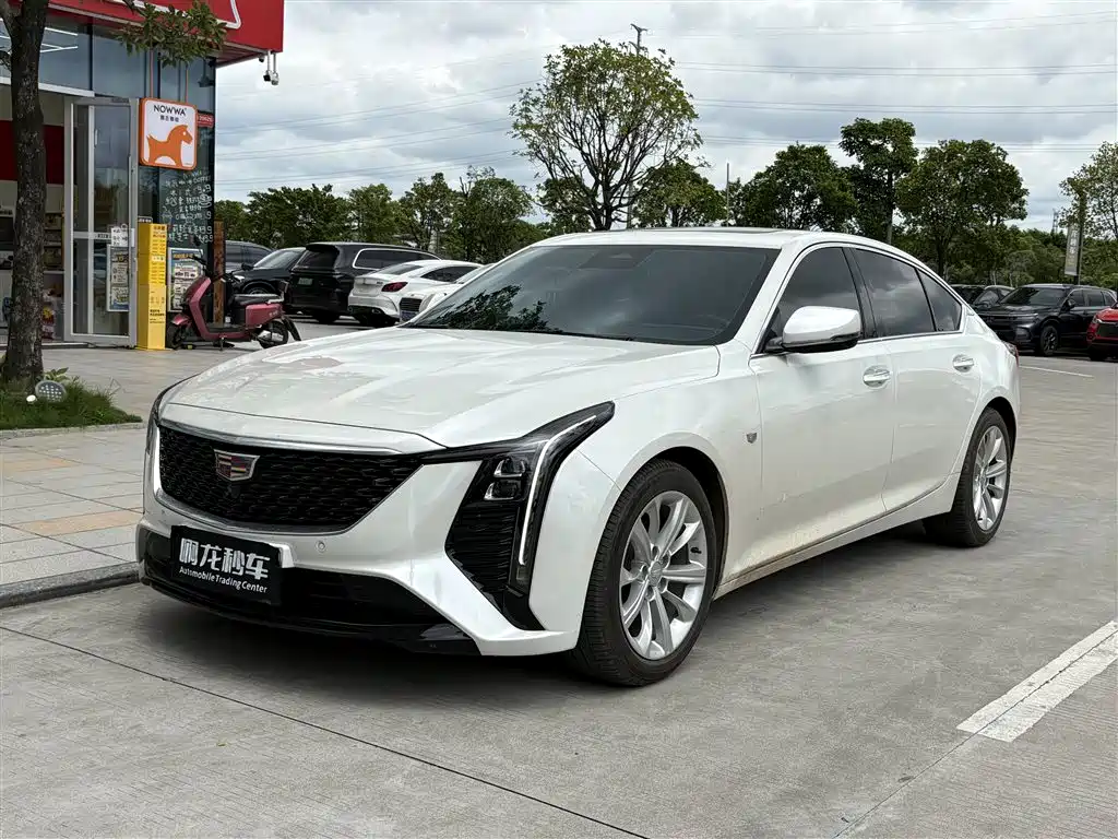Cadillac CT5 2025