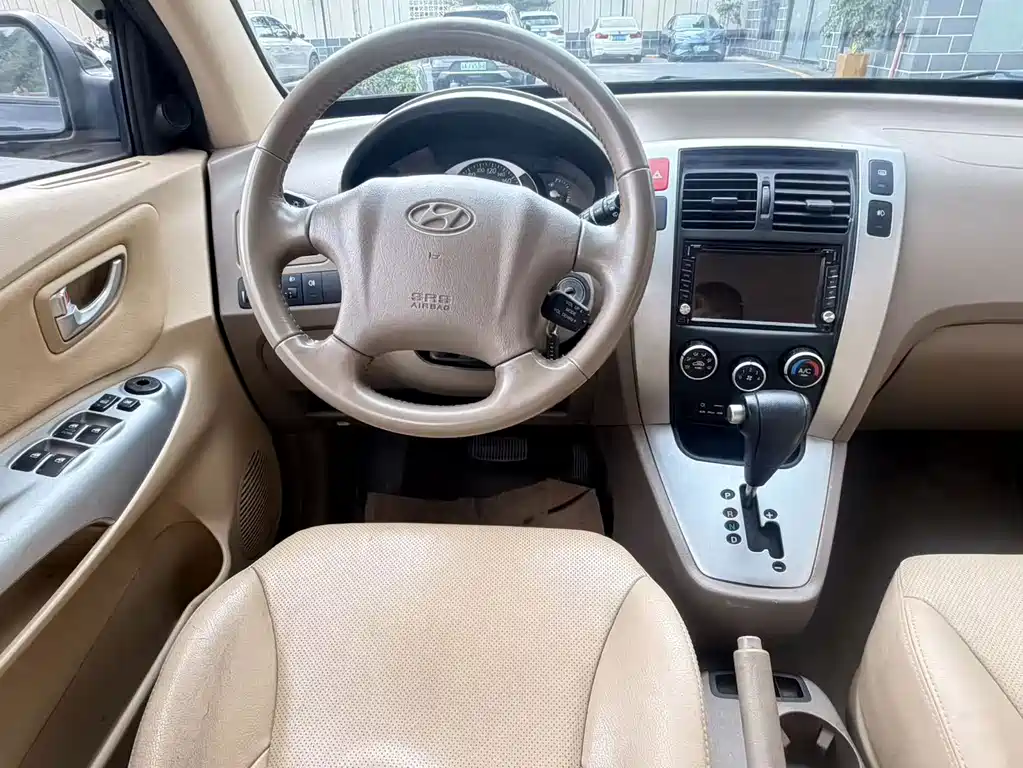 Hyundai Tucson 2014 — фото 18