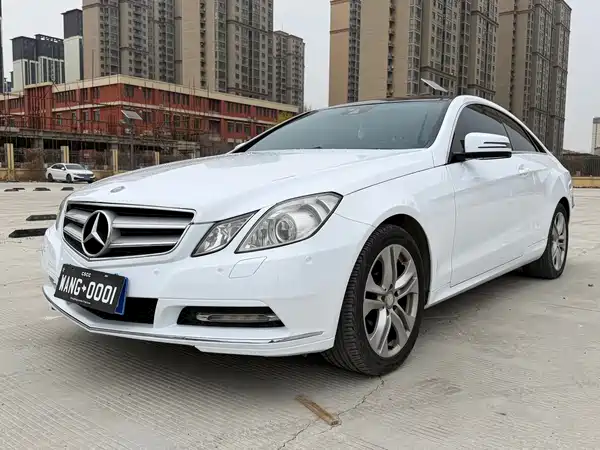Mercedes-Benz E-Class 2009