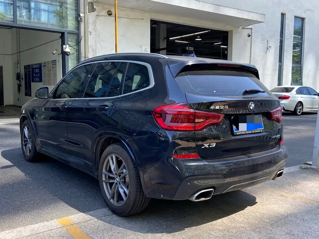 BMW X3 2021