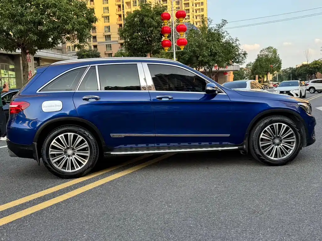 Mercedes-Benz GLC 2016